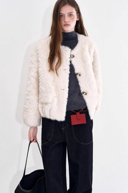 Cloud-Like Collarless Wool Coat