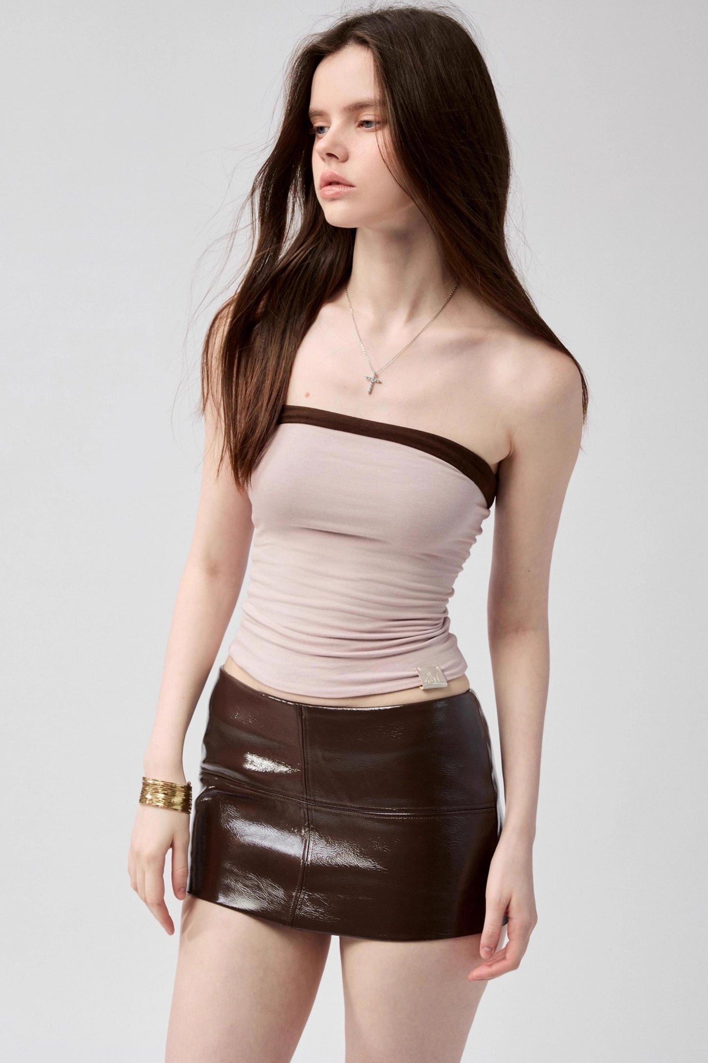 Silhouette Shape Reversible Top