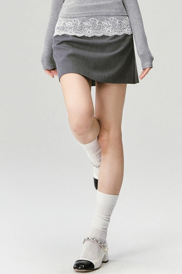 Intellectual Twist Three-Piece Set-Up