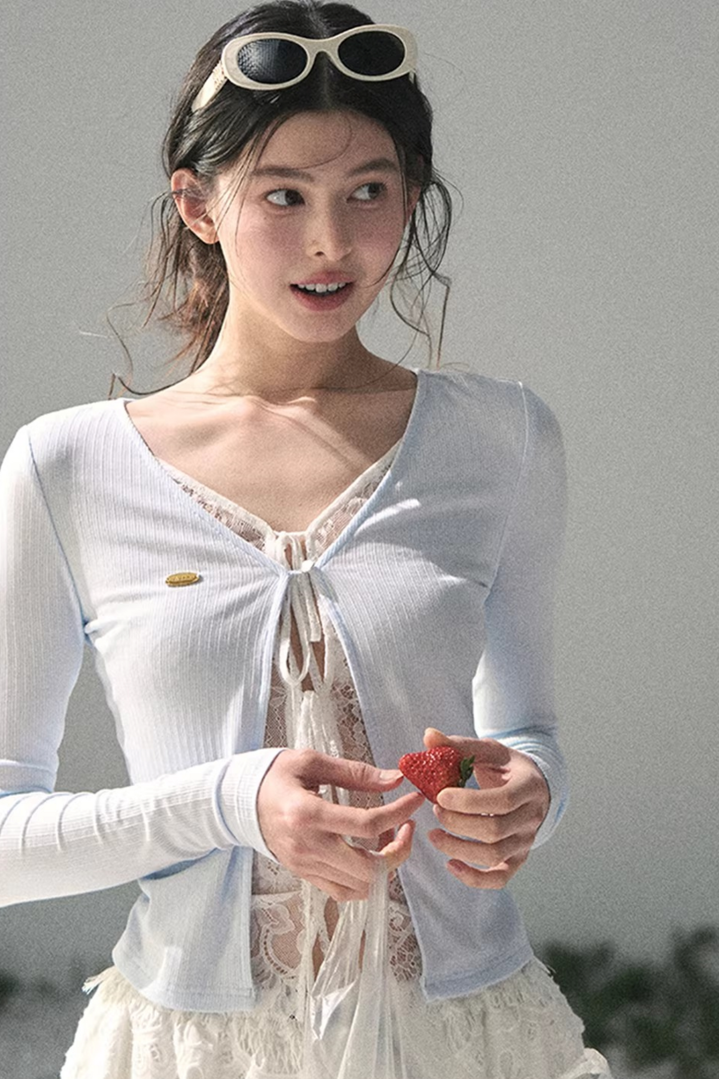 Lace Hollow-Out Top