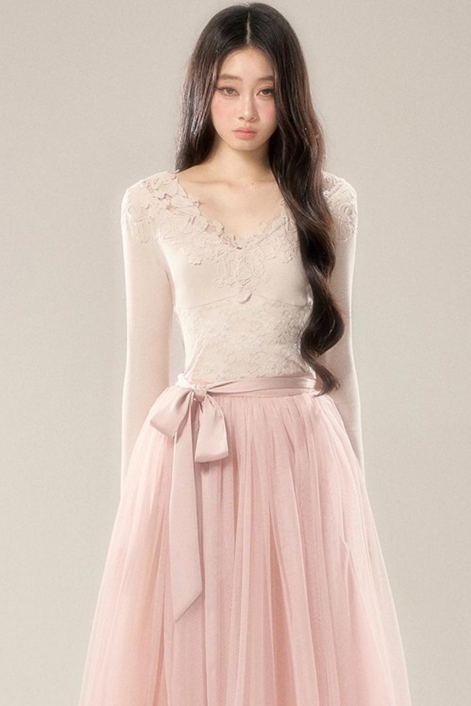 French Noble Lace Dress Set-Up