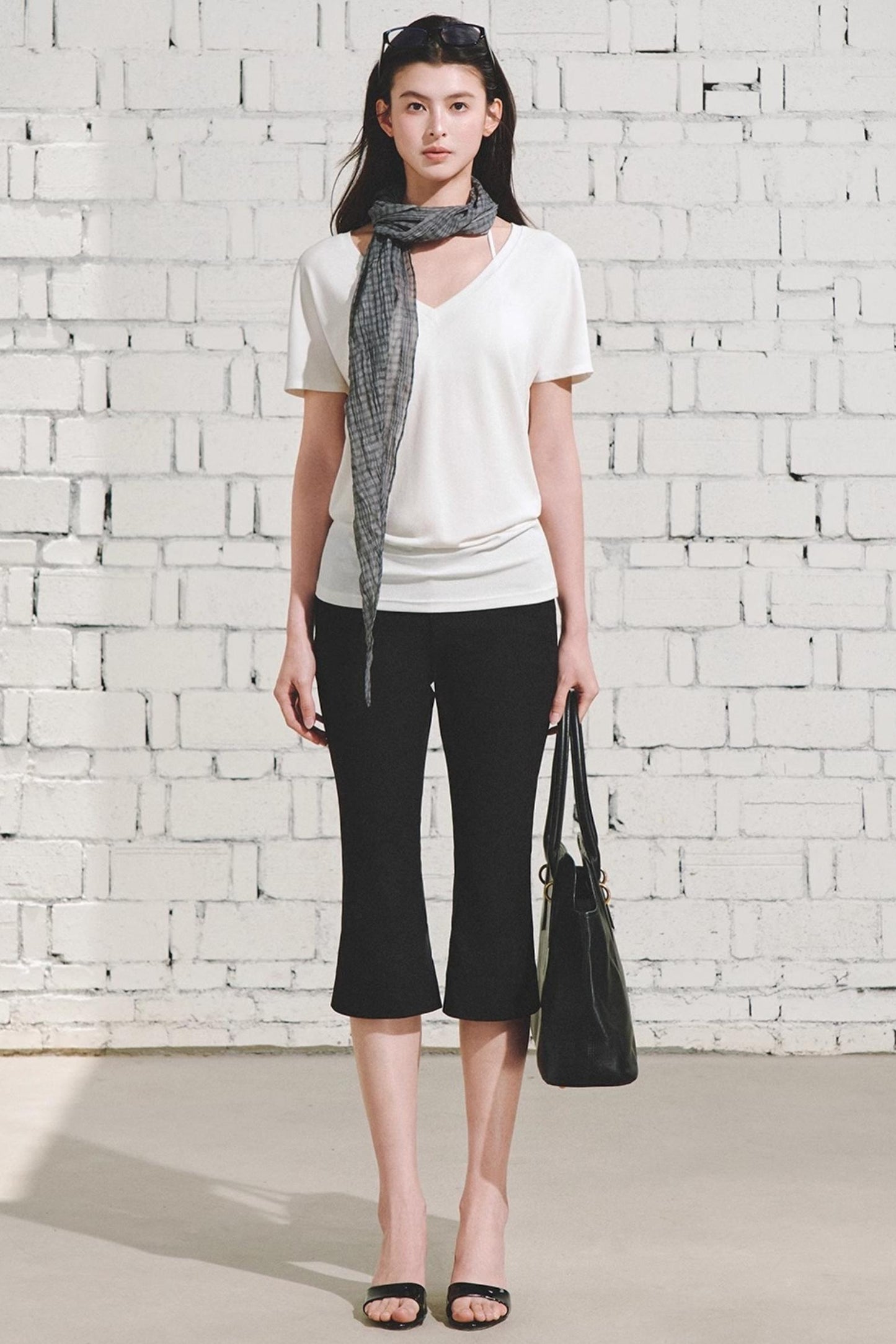 Effortless V-Neck Bat Sleeve Top