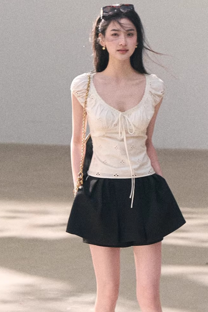 Embroidered Lace Puff Sleeve Top