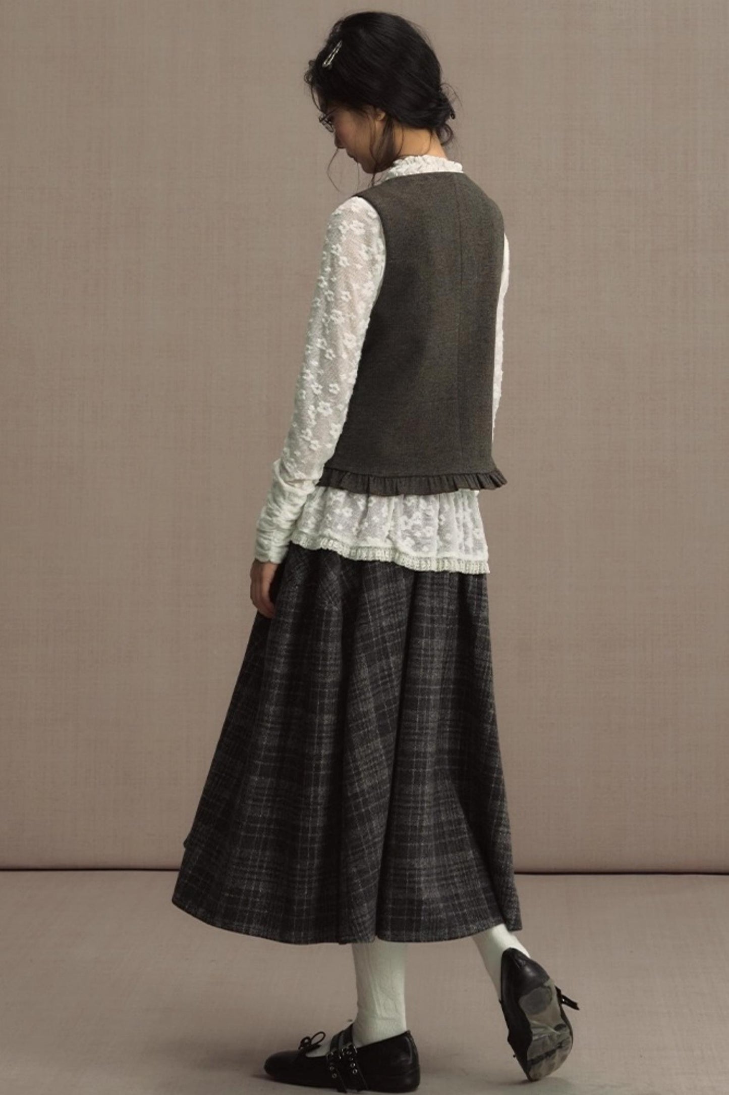 Foreign Style Sleeveless Vest Set-Up