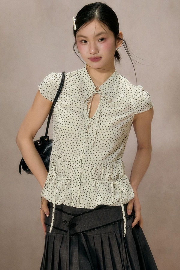 Retro Polka Dot Puff Sleeve Shirt