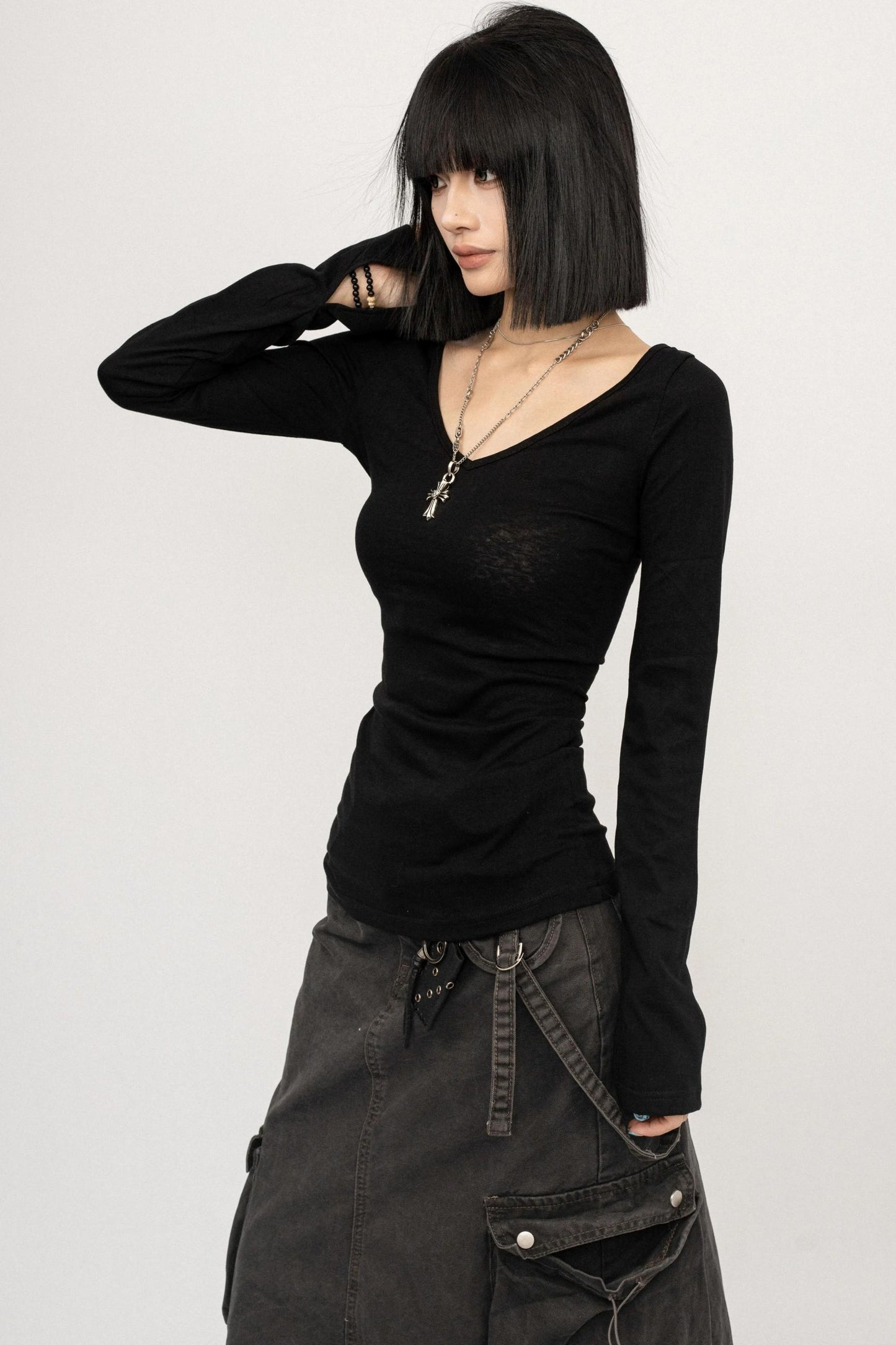 Autumn V-Neck Slim Black Top
