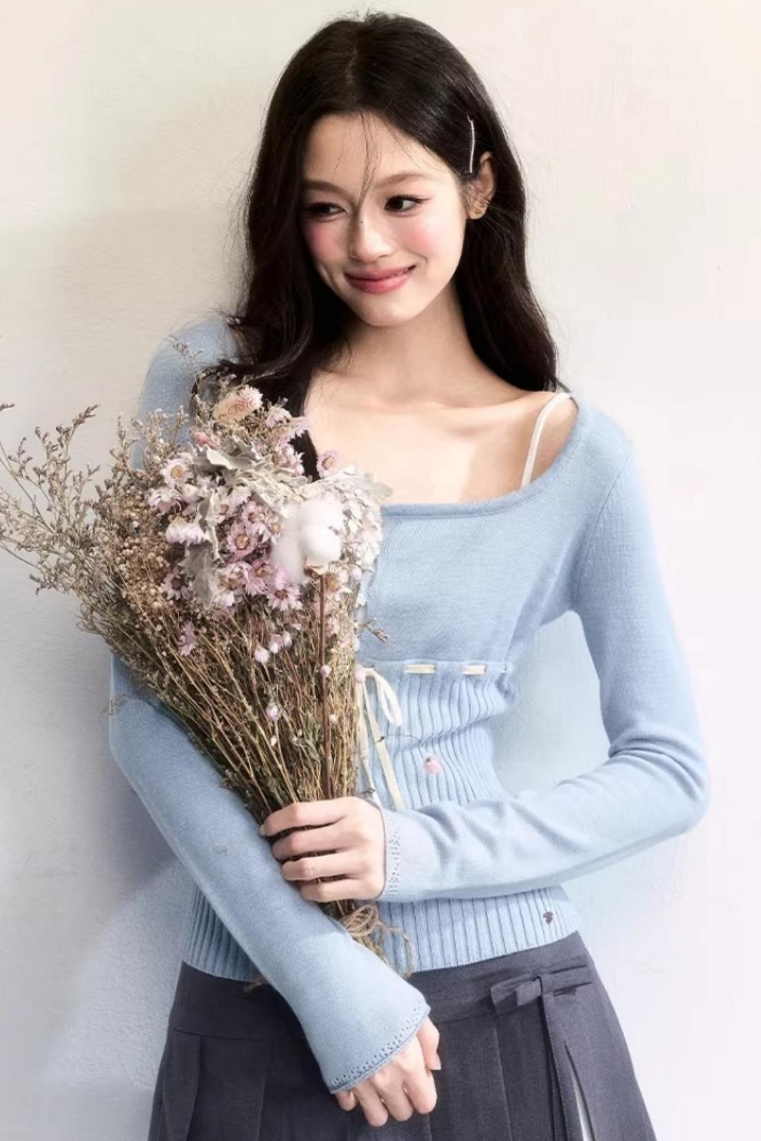 Ribbon Knit Tie-Up Top