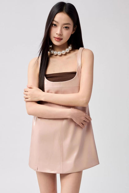 Curve Silhouette Pink Top