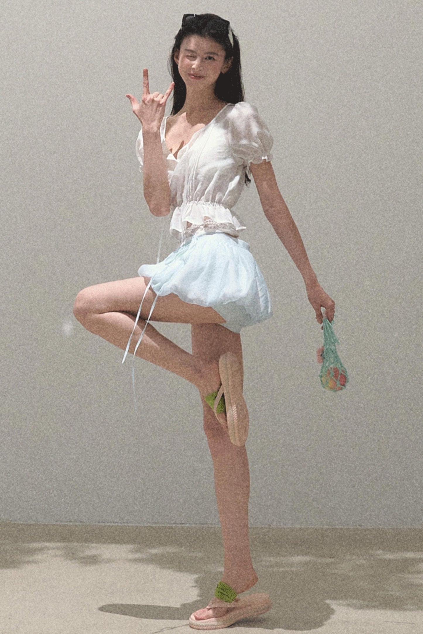 Windfold Bubble Sleeve Shirt