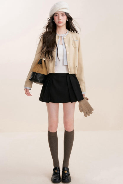 Chic Wool-Blend Cropped Cardigan