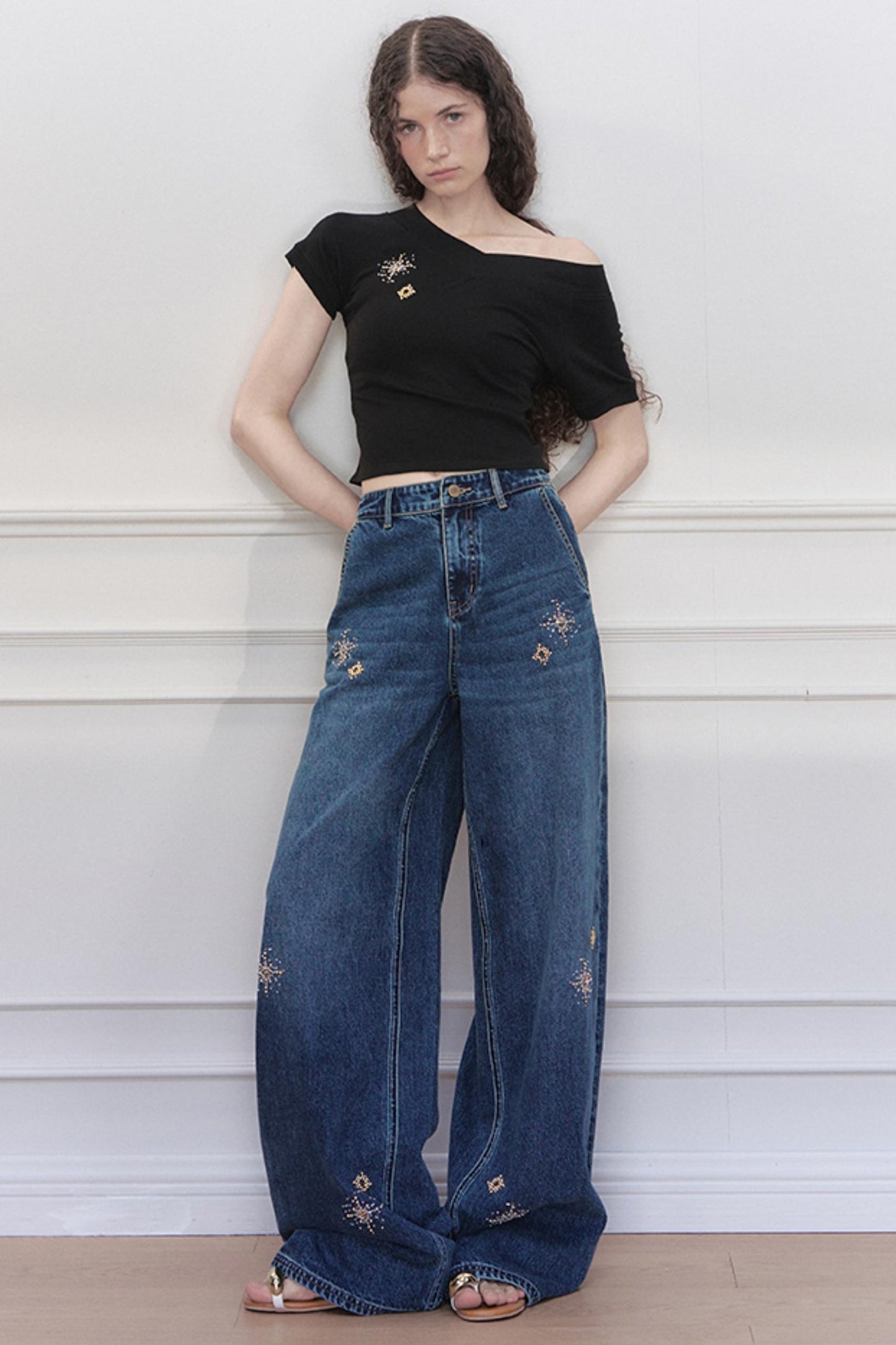 Blue Star Embroidered Wide-Leg Jeans