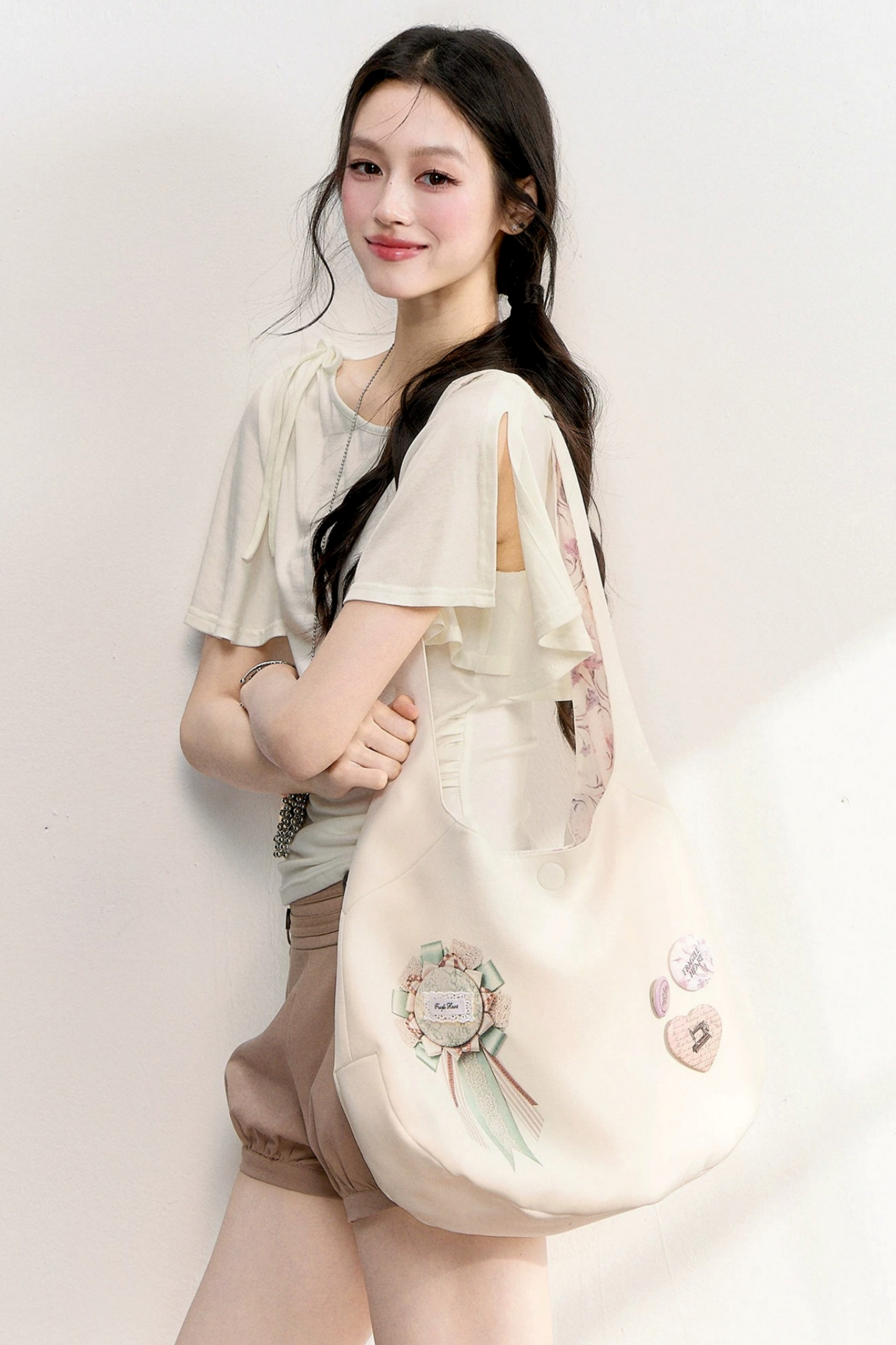 Slow-Paced Print Tote Bag Set-Up