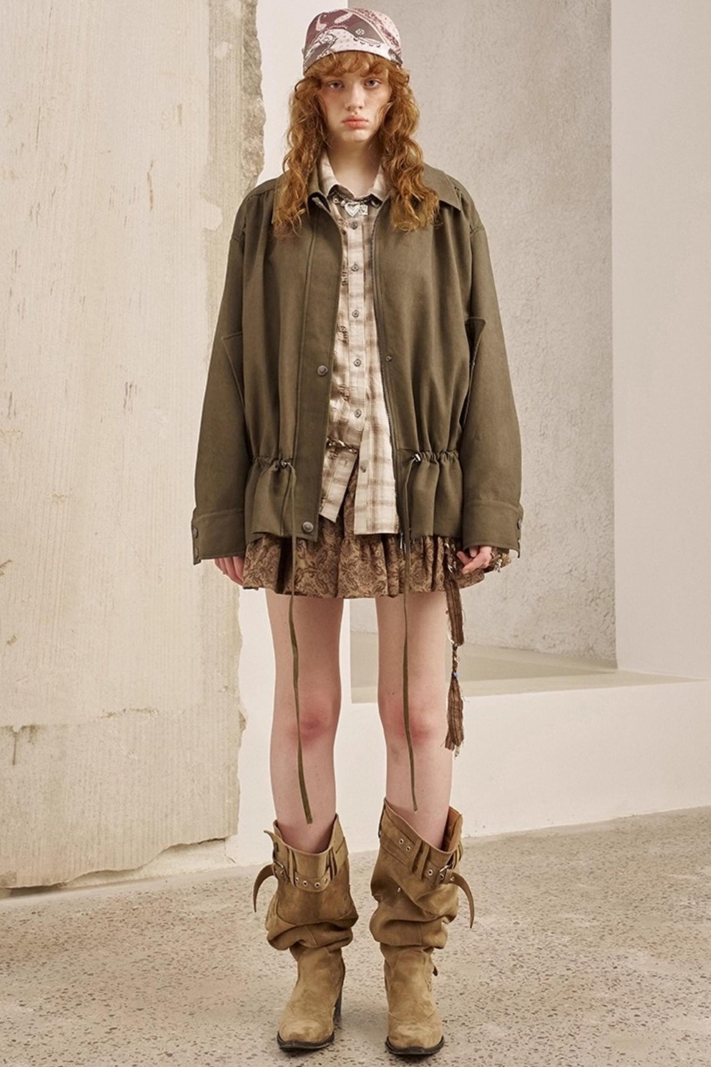 Pleats Waist Solid Color Loose Jacket