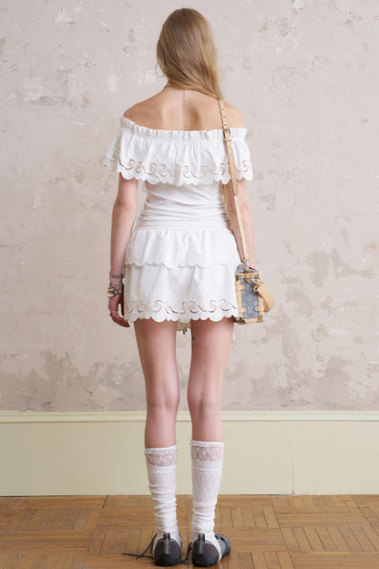 One-Shoulder Lace Wave Top