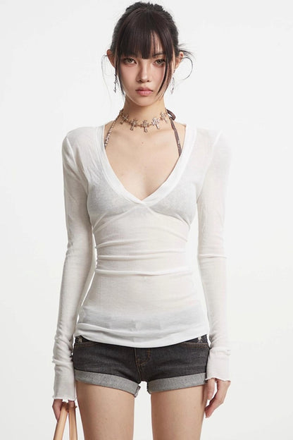 Slim V-neck T-shirt