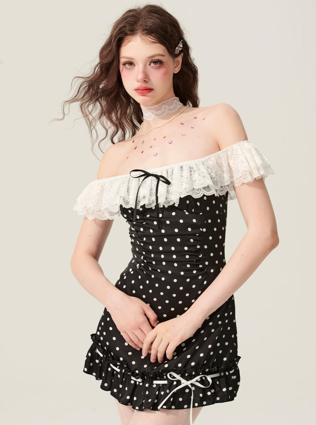 Weniger auch Augen schwarz mulberry berry schwarz one-shoulder polka dot dress women's summer design sense waist short skirt lace skirt