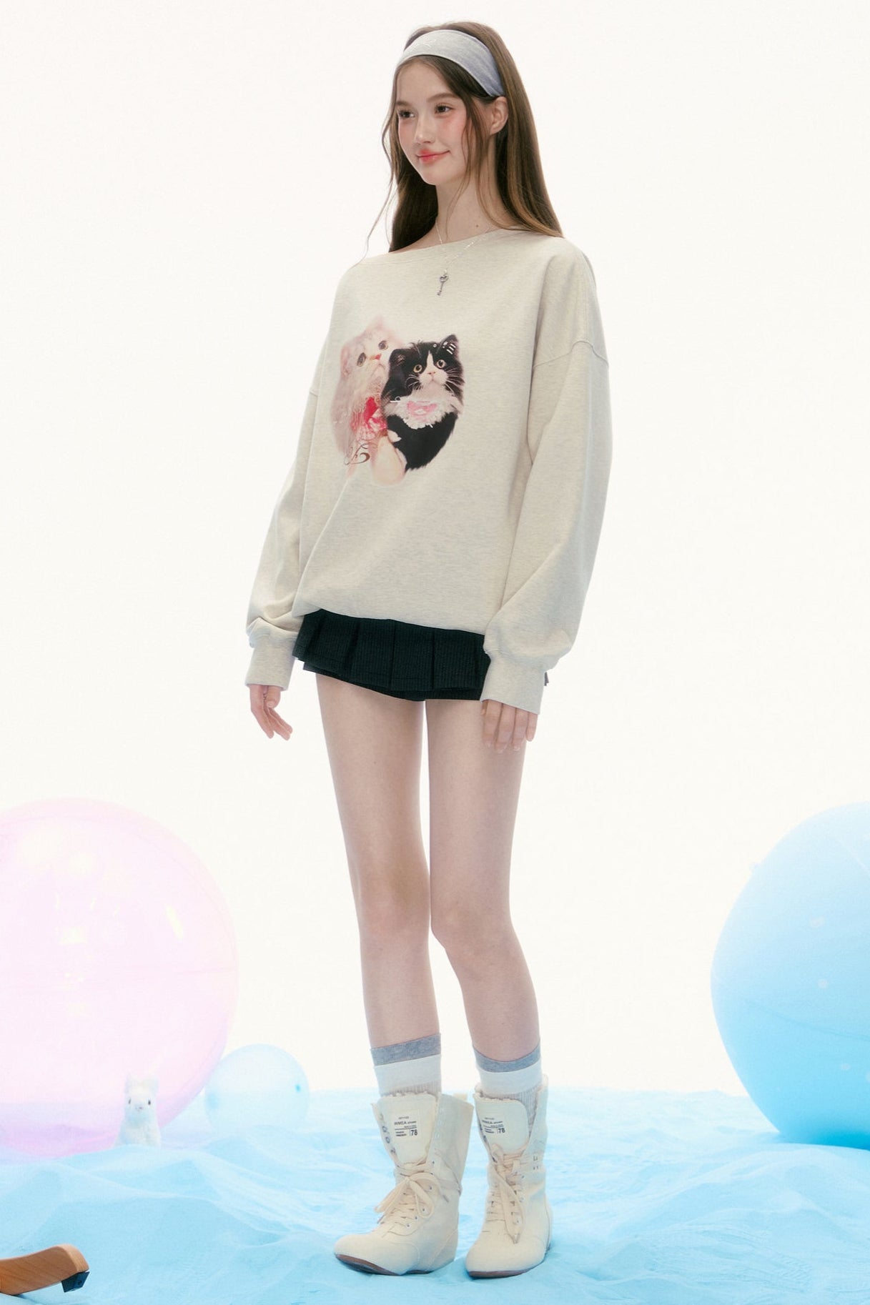 Retro Loose Round Neck Sweatshirt