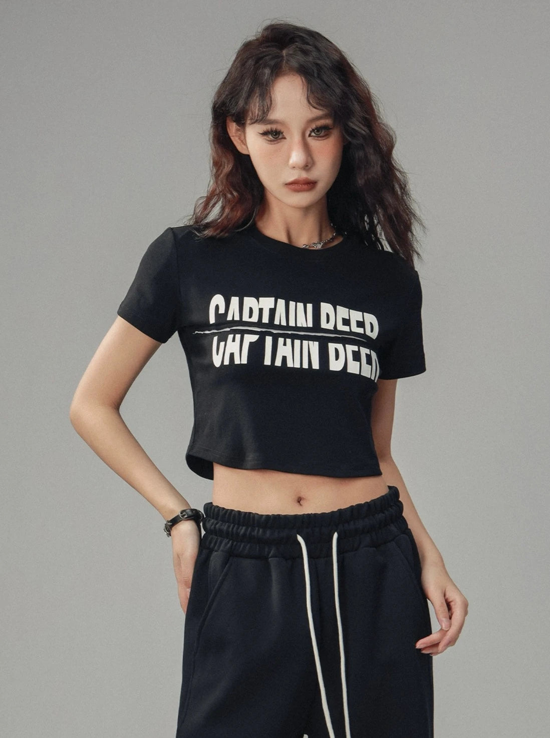 Slim Fit Crew Neck Short Sleeve Crop Top