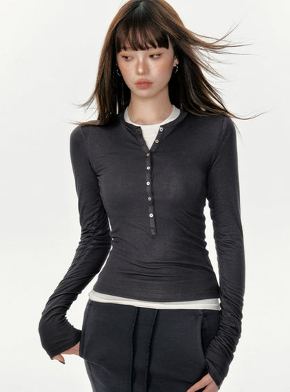 V-Neck Slim Long-Sleeved T-Shirt