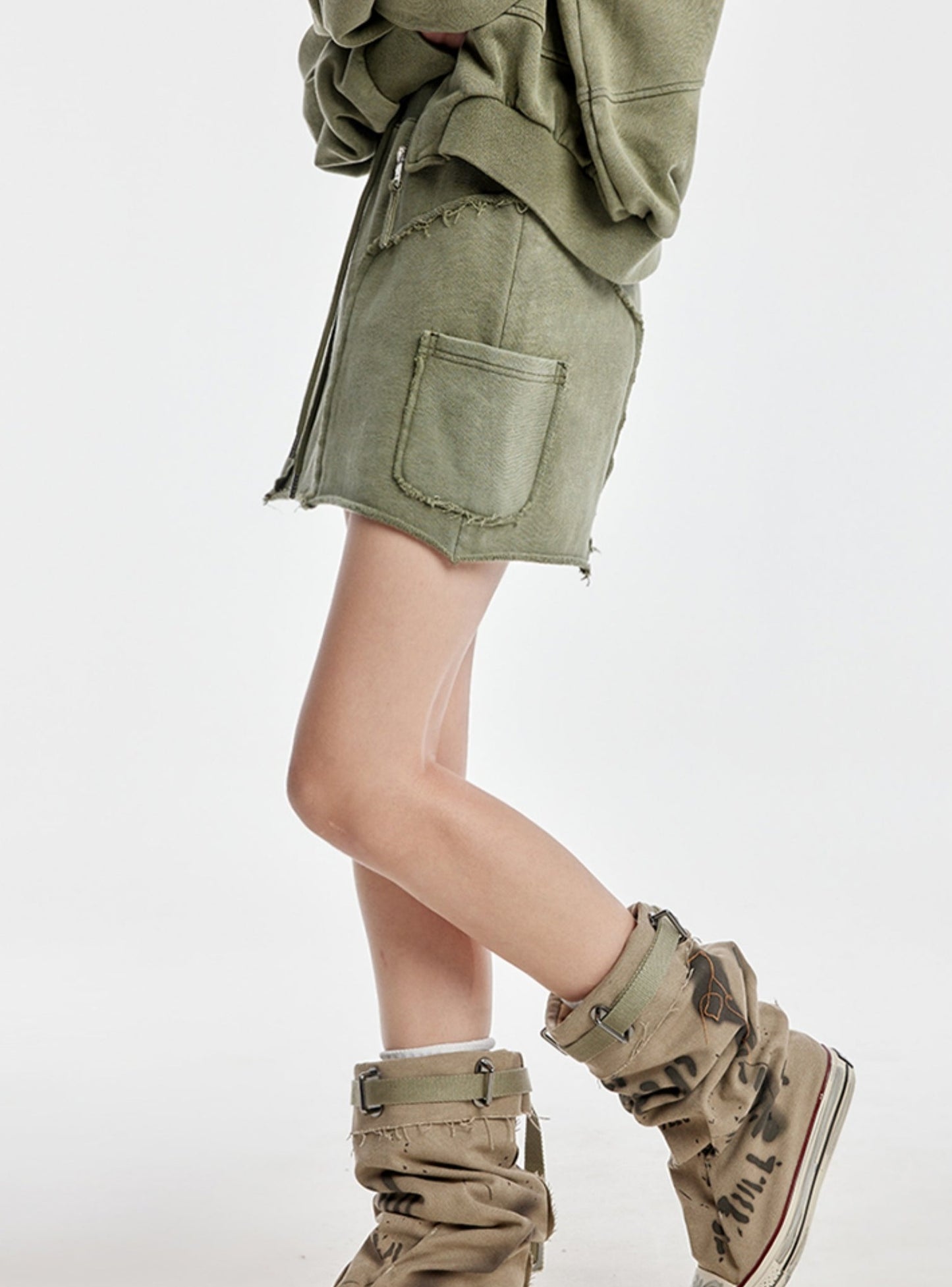 Niche Design Army Green Skirt