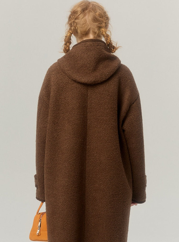 Hooded horn-button thickened woolen coat