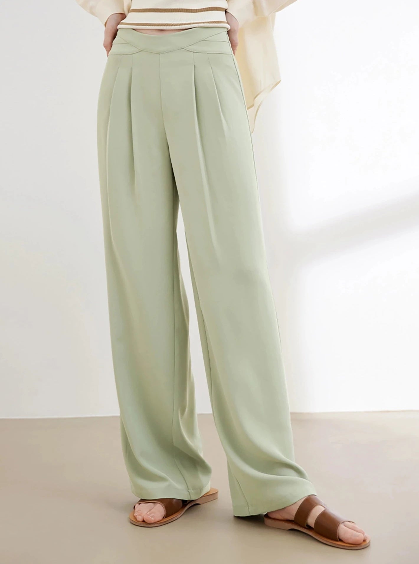 Drape Parachute Straight Leg Pants