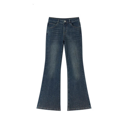 Retro-Jeans mit Strass und ausgestelltem Bein
