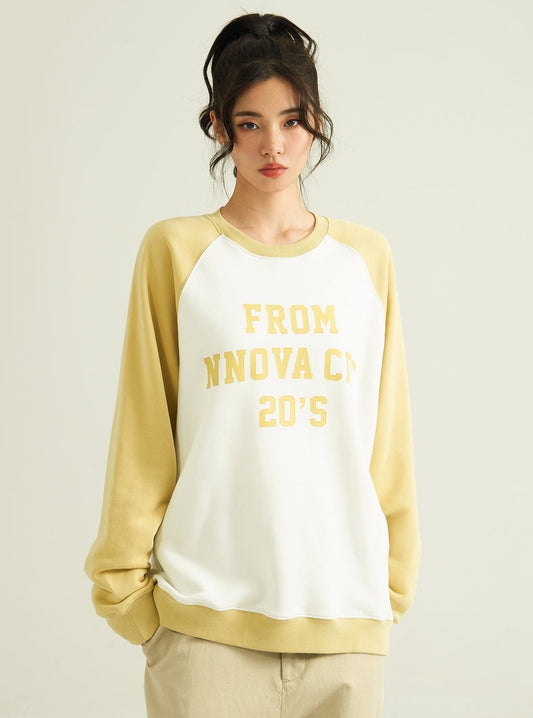 Long sleeve crewneck sweatshirt