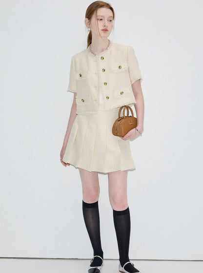 Short Jacket and Pleated Skirt Set-Up