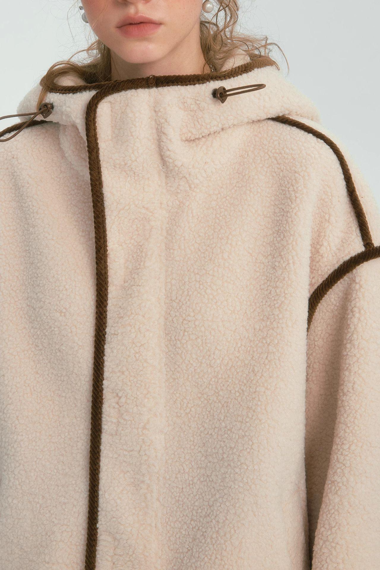 Contrast Piping Fleece Coat