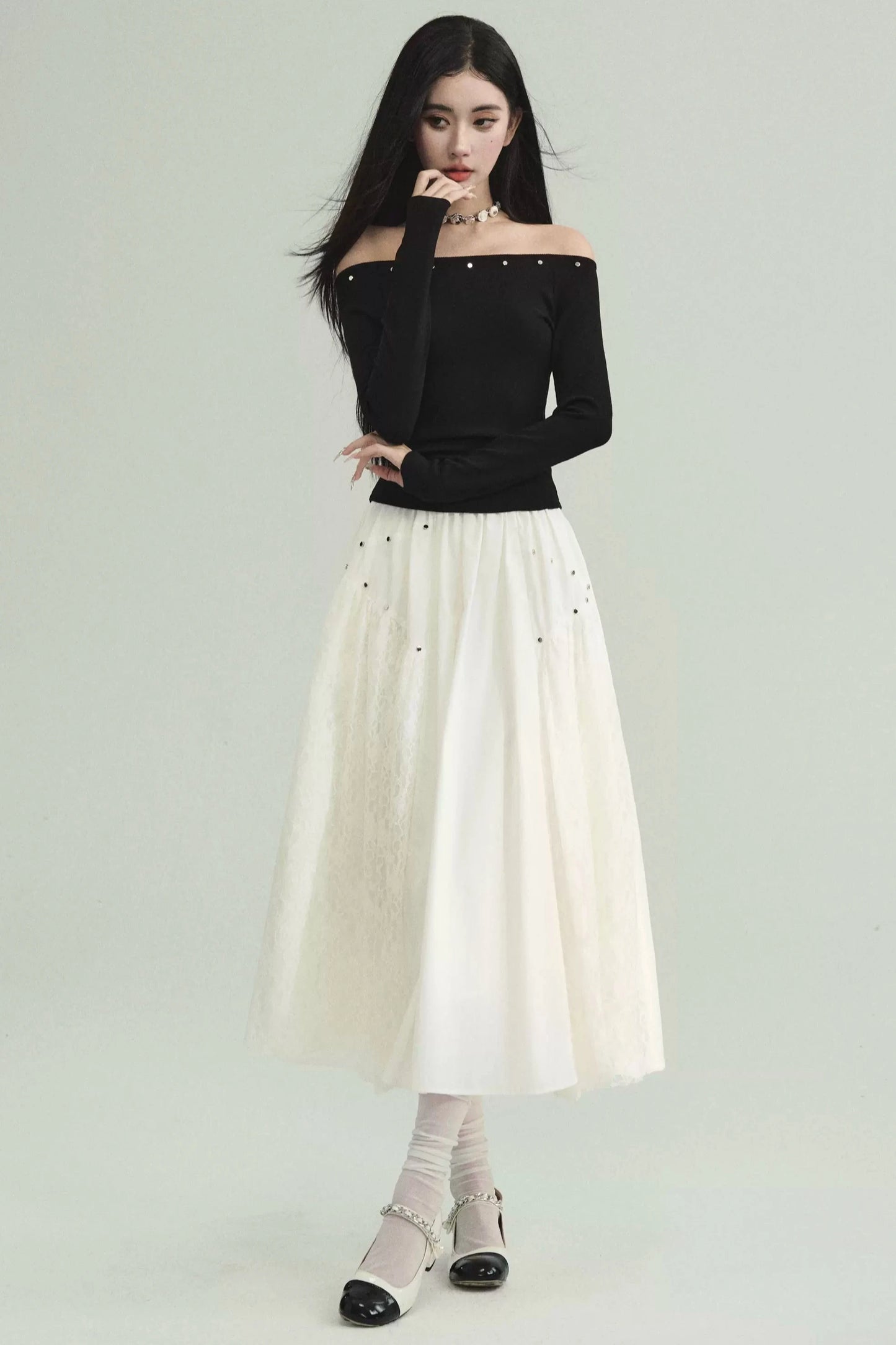 BLACK SLIM SHOULDER SKIRT SET-UP