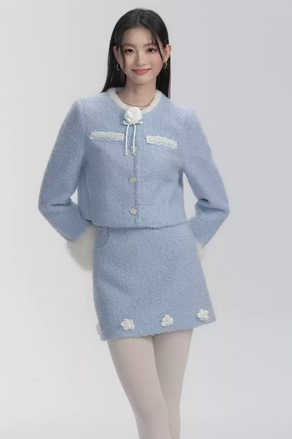 Blumengeschmückter eleganter Anzug-Set 