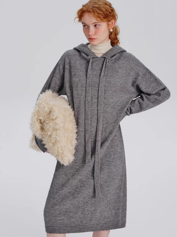 Hooded long knitted dress