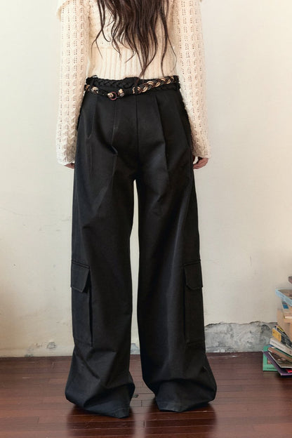 Large Pockets Slim Straight-Leg Pants