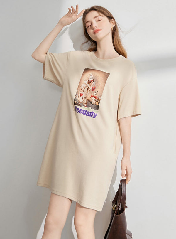 Age-Reducing T-Shirt Dress