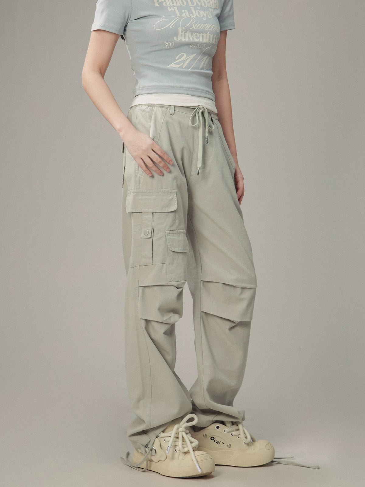 Vintage Pleated Lace-Up Cargo Pants