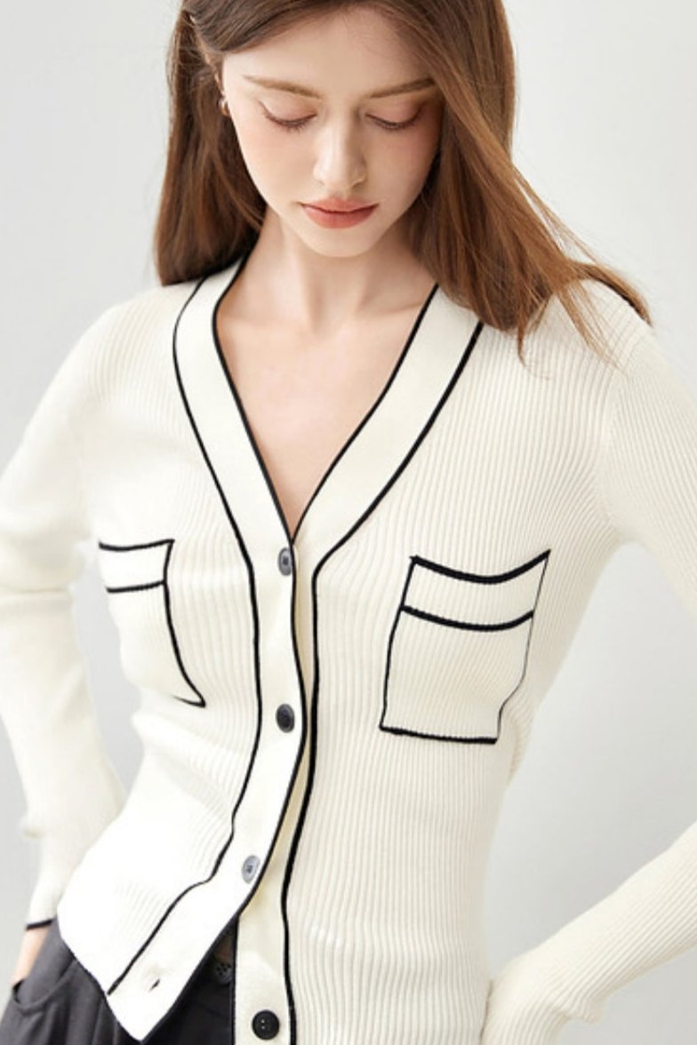 Knitted Contrast V-Neck Cardigan Top