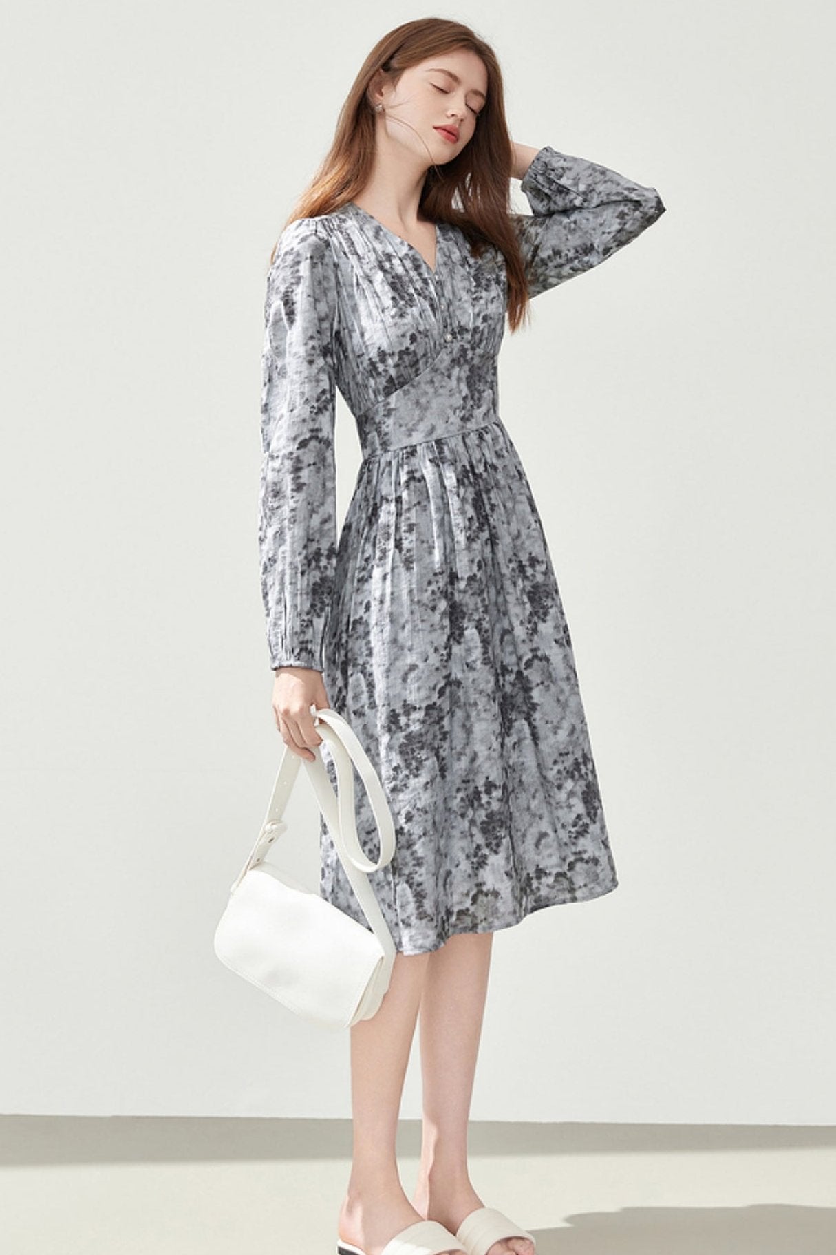 Waist Slim Floral V-Neck Dress