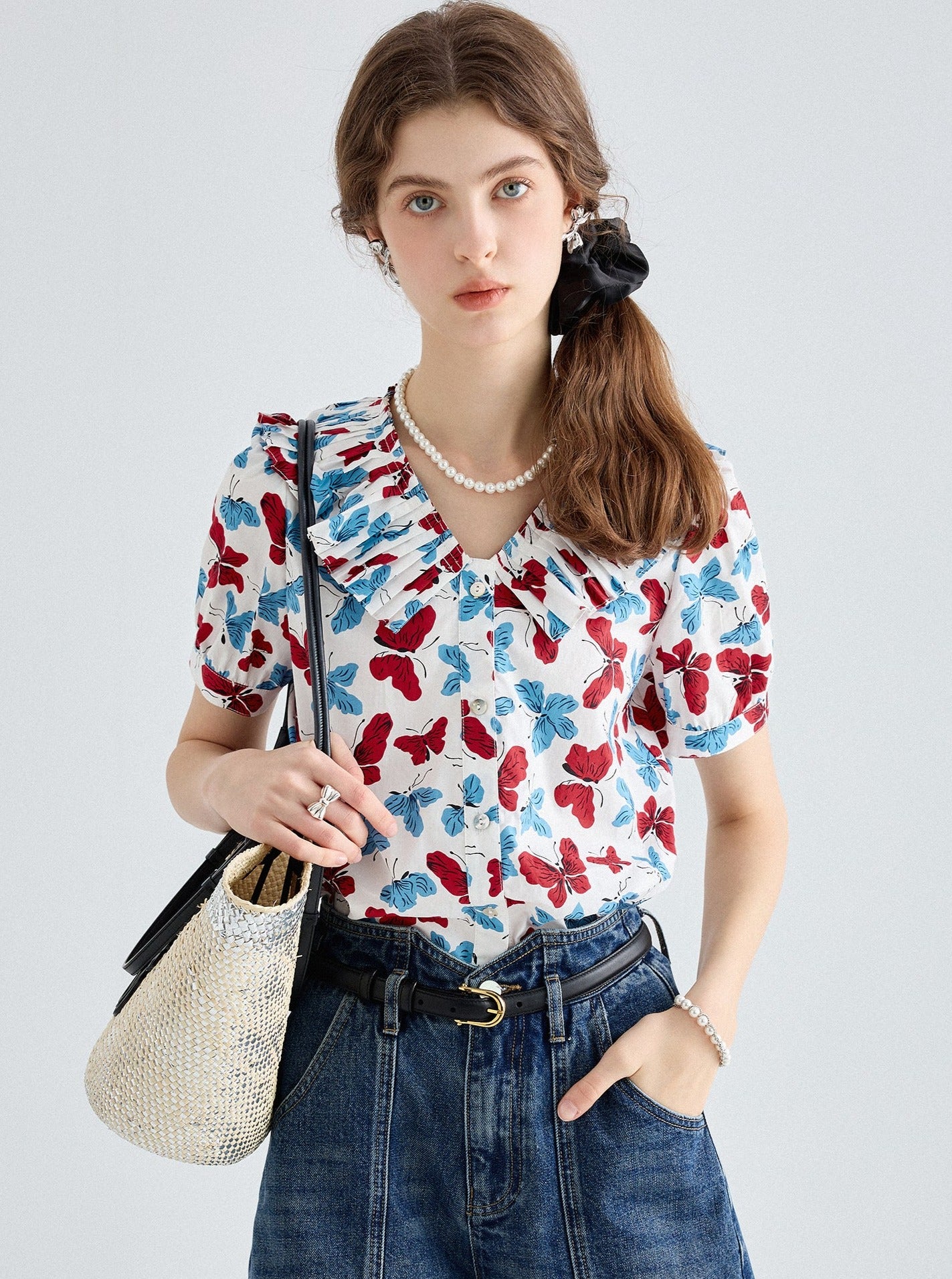 Butterfly Print Puff Sleeve Top