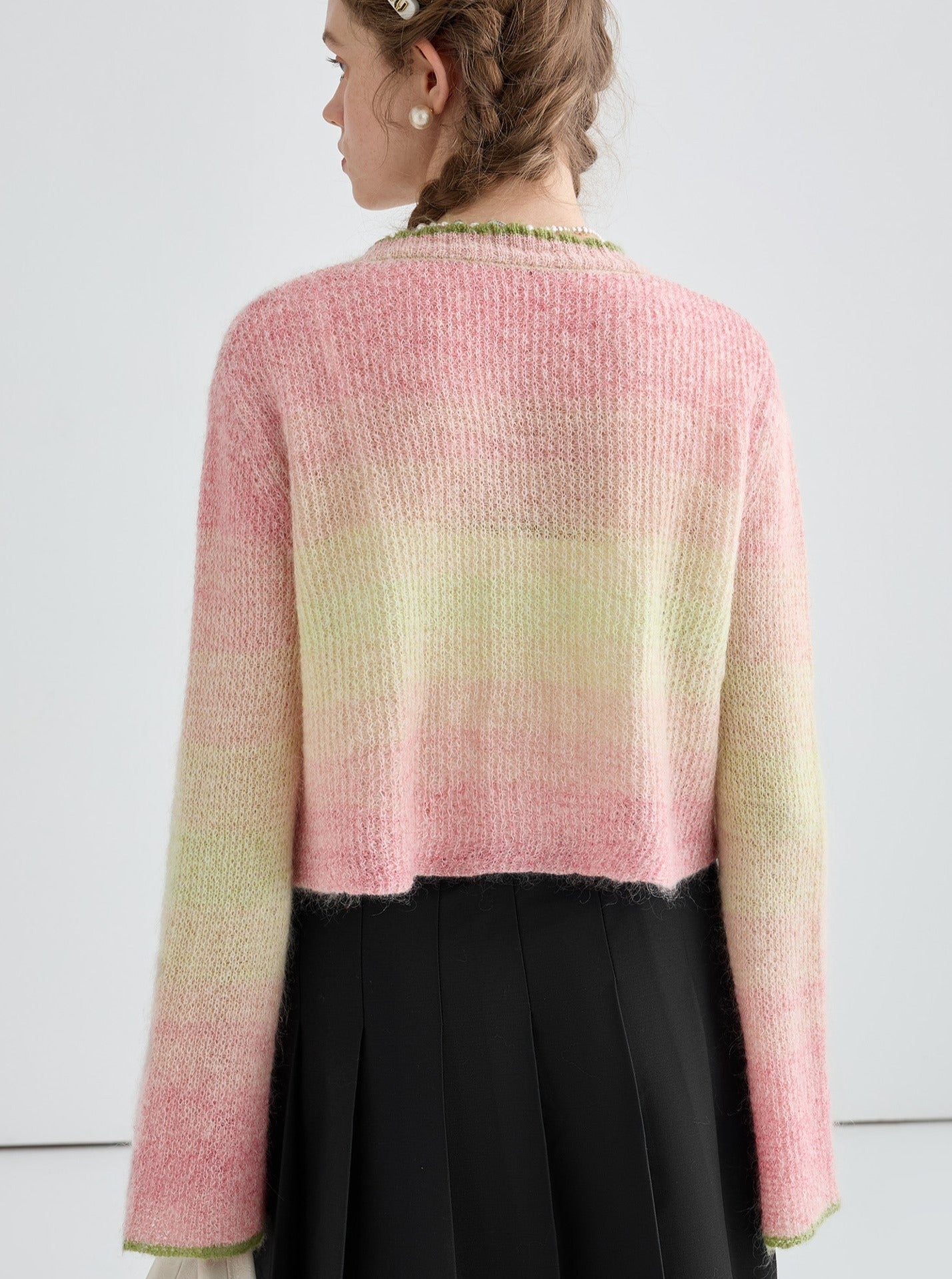 Design Bell Sleeve Gradient Knit Cardigan Top