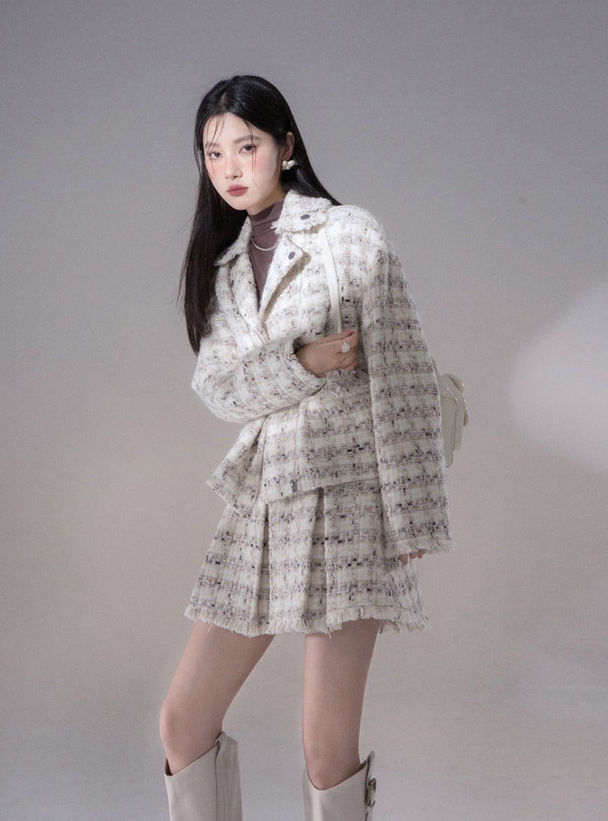 Small fragrant coat with skirt set