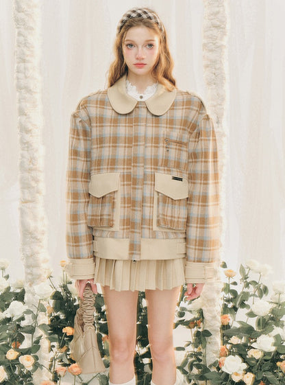 Checked wool coat and versatile pleated skirt set