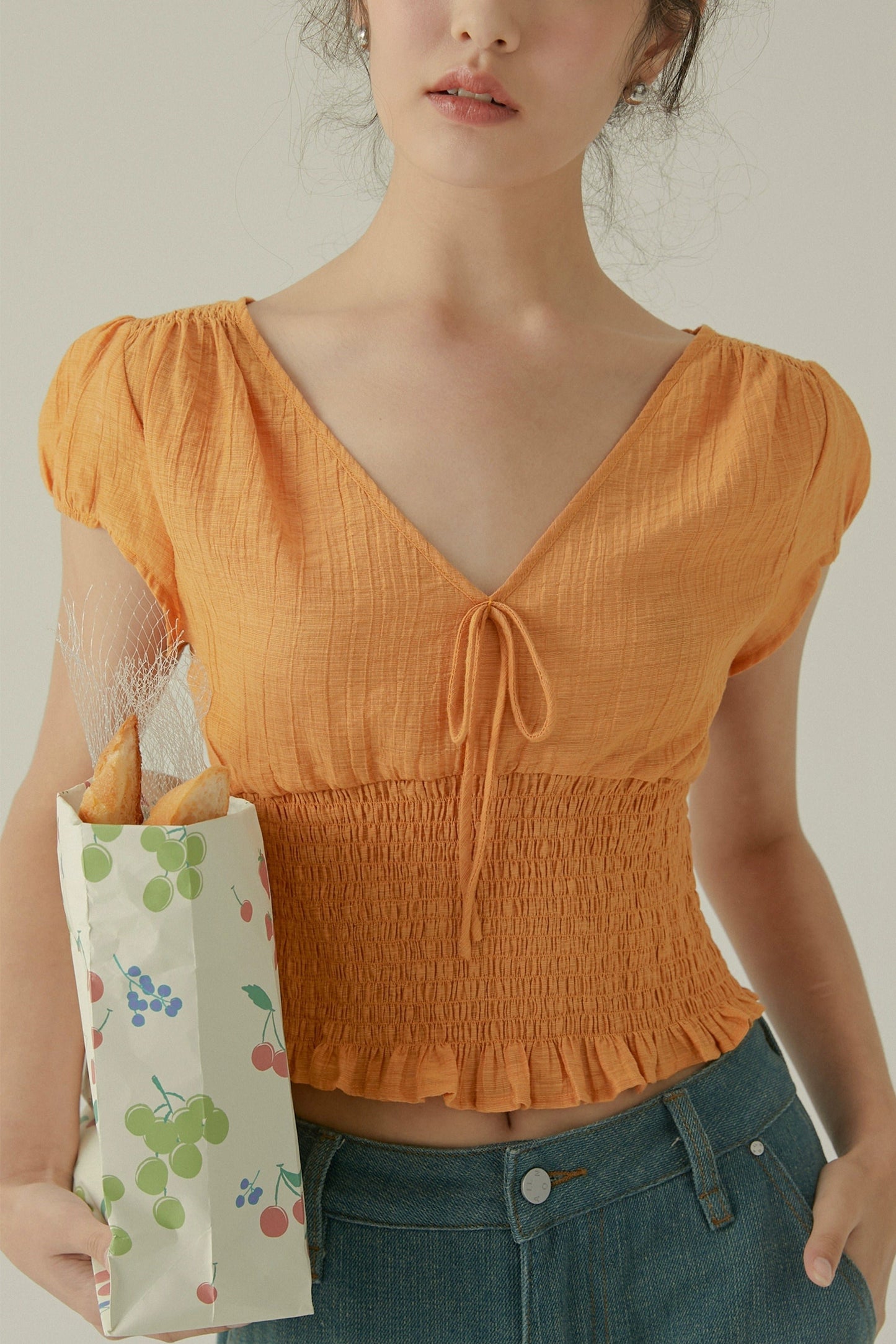 Retro V-Neck Balloon Sleeve Top