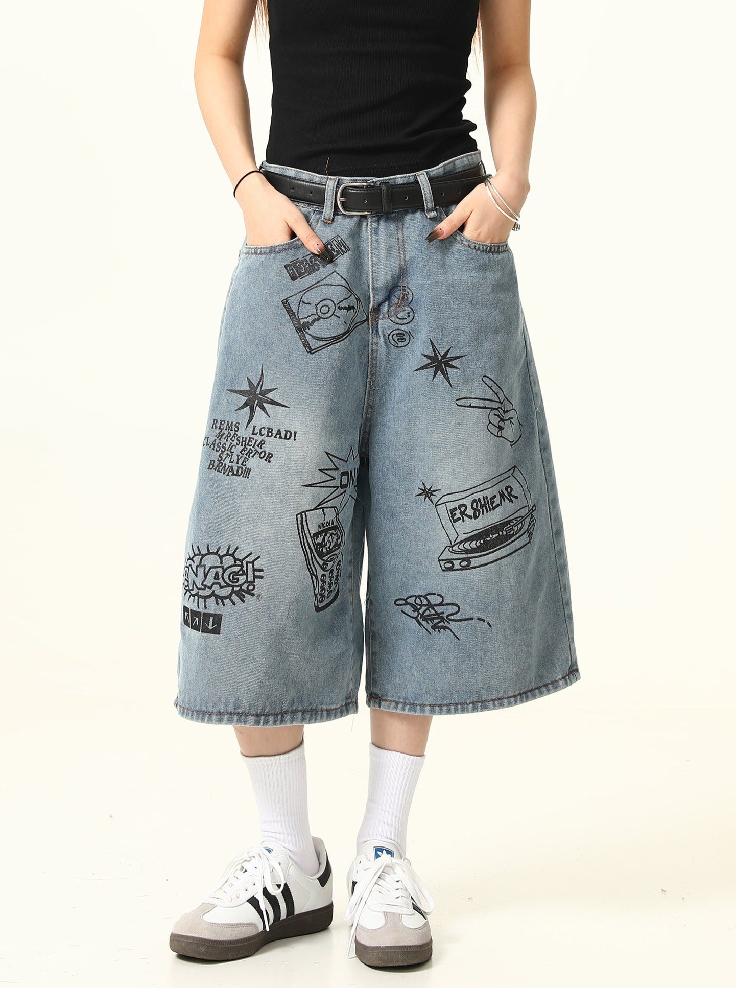 Graffiti Letter Denim Shorts Pants