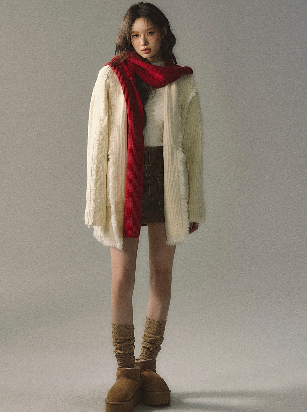 Mid-length hooded detachable knitted coat