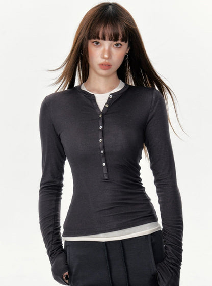 V-Neck Slim Long-Sleeved T-Shirt