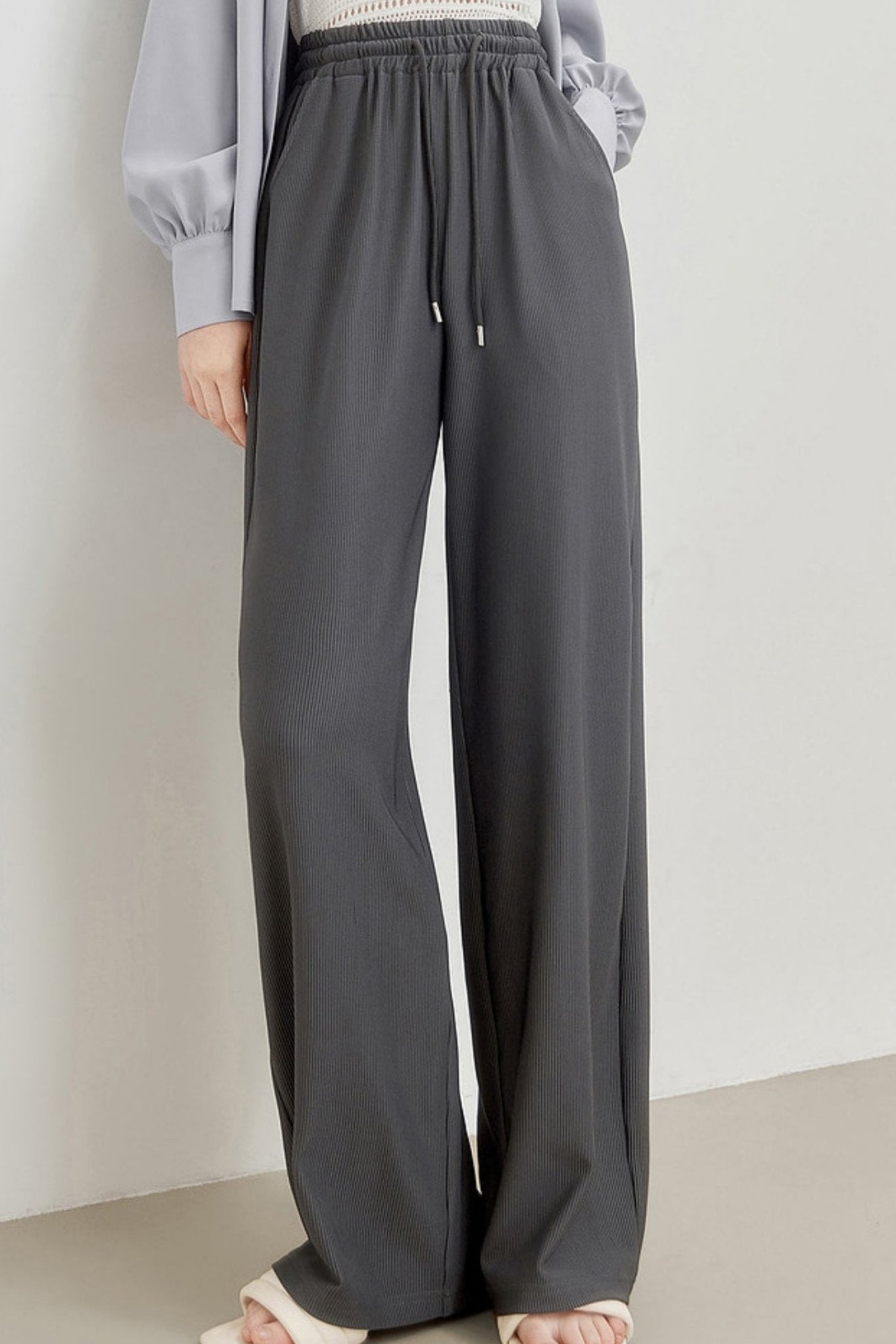 Loose Drape Wide-Leg Pants