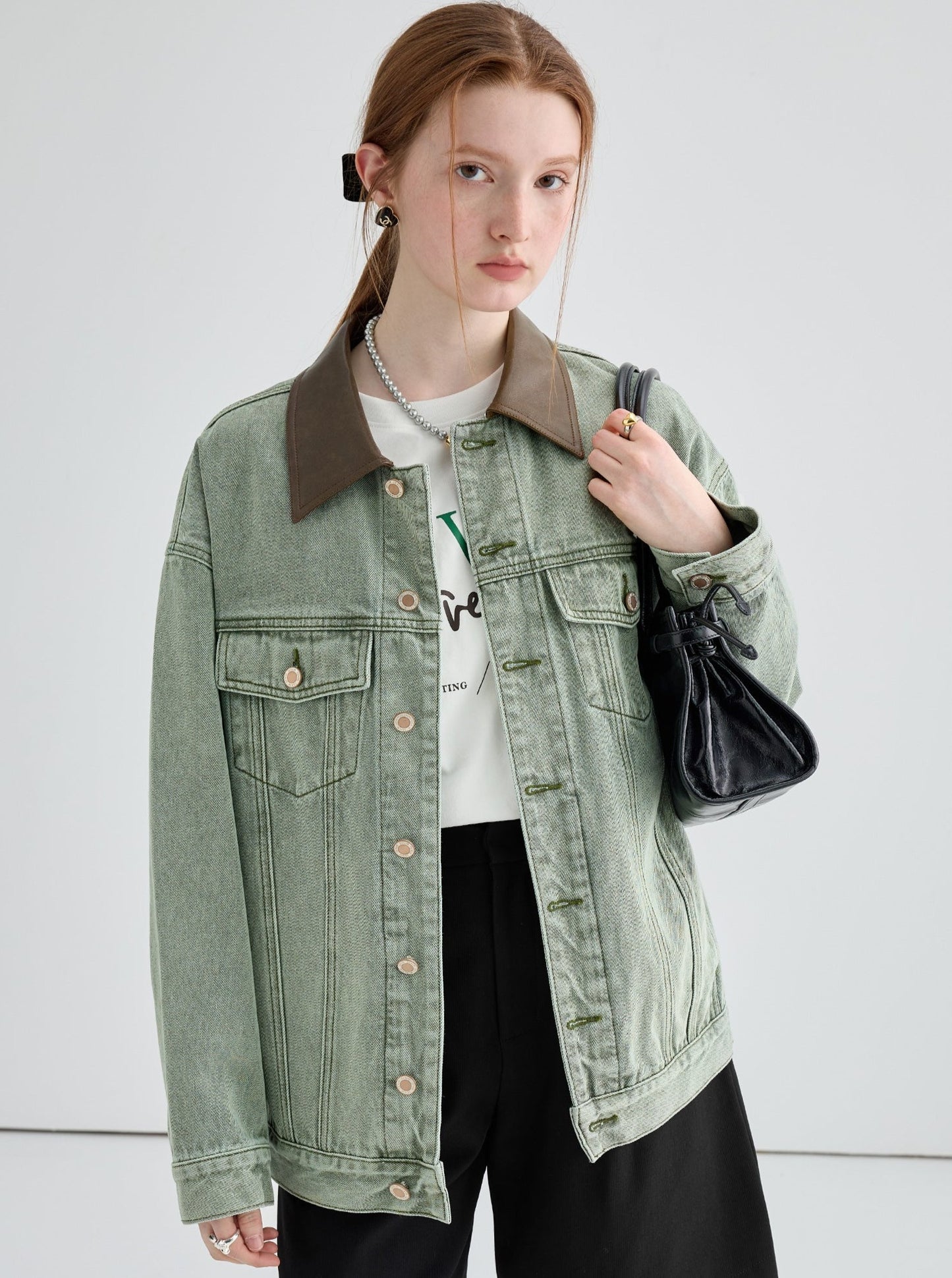 Contrast denim short jacket