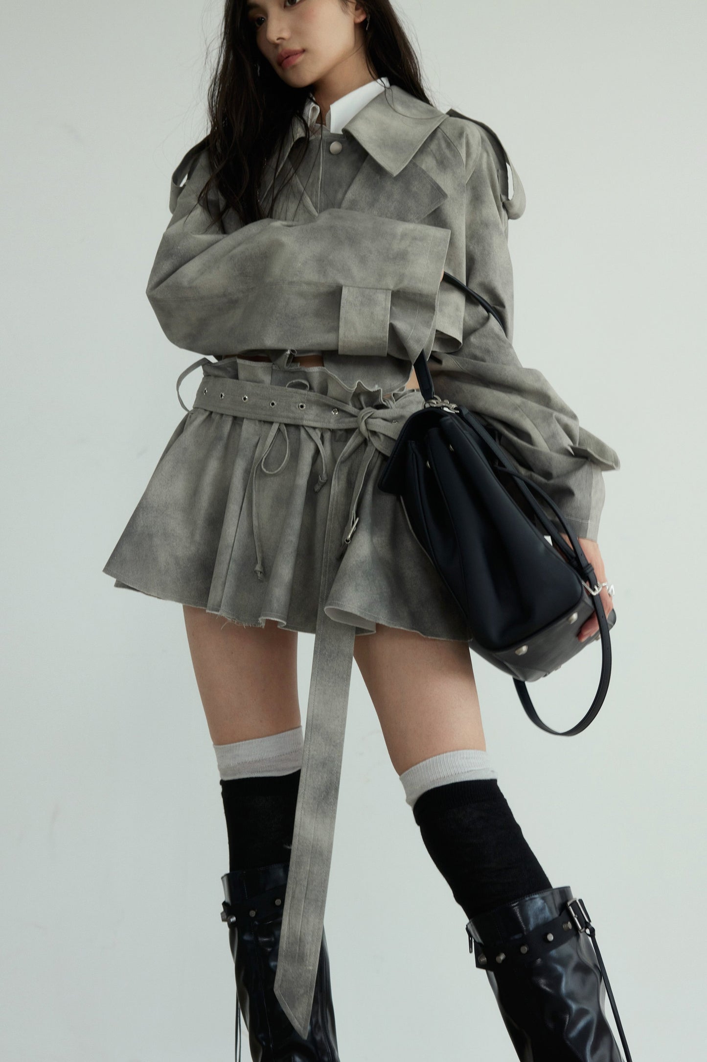 LOOSE SOIL-DYED TRENCH COAT