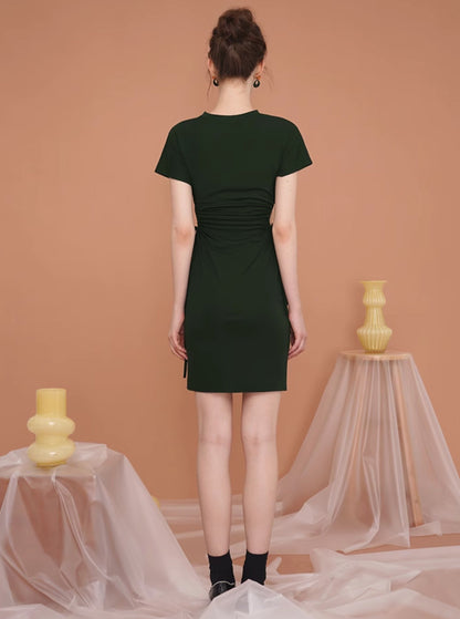French high-waisted slim dress